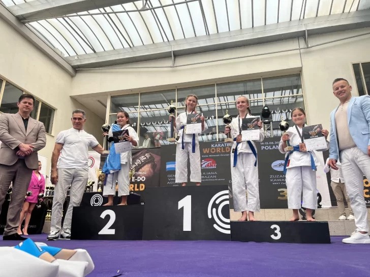 GÉNESIS VALDEZ LA PEQUEÑA GRAN CAMPEONA