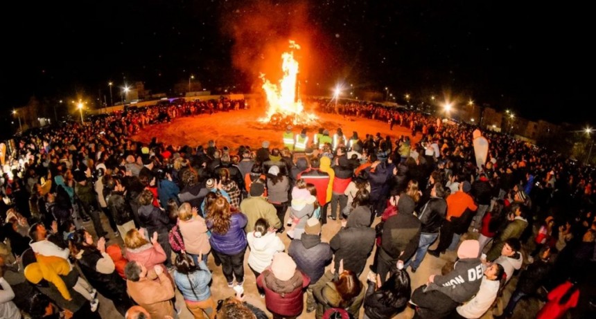 FOGATA DE SAN JUAN, SÁBADO 28 DE JUNIO