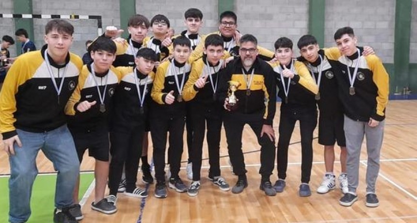 MERITORIO TERCER PUESTO DEL HANDBALL SUB16