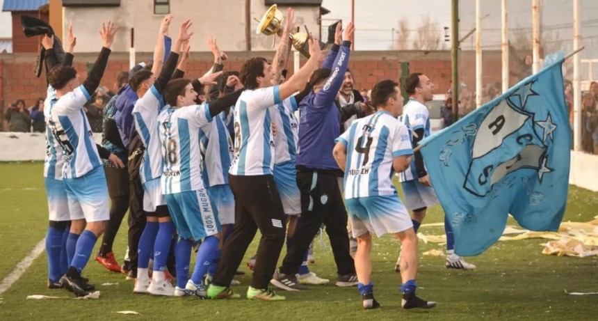 EL MUGRÍN FESTEJA 90 AÑOS DE VIDA 