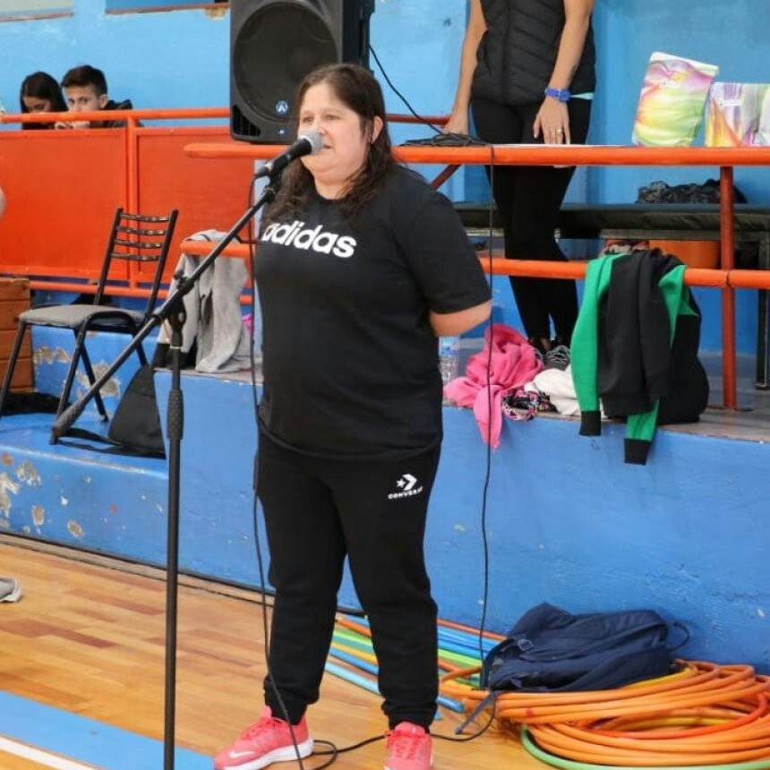 FELÍZ DÍA A LOS PROFE DE EDUCACIÓN FÍSICA